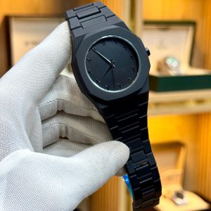 Full Black Aura Quartz Watch – Lightweight Analog Design