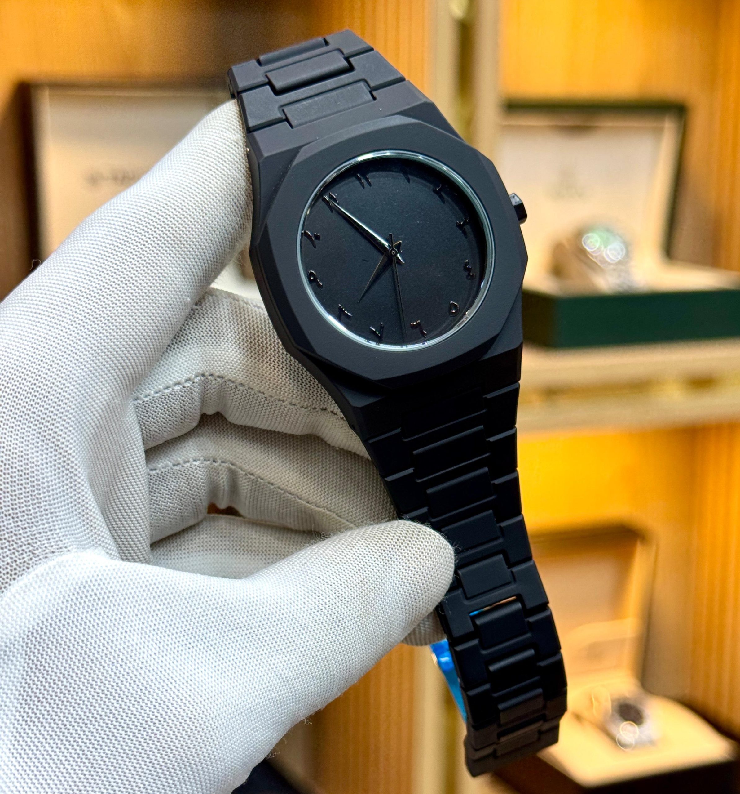 Full Black Aura Quartz Watch – Lightweight Analog Design