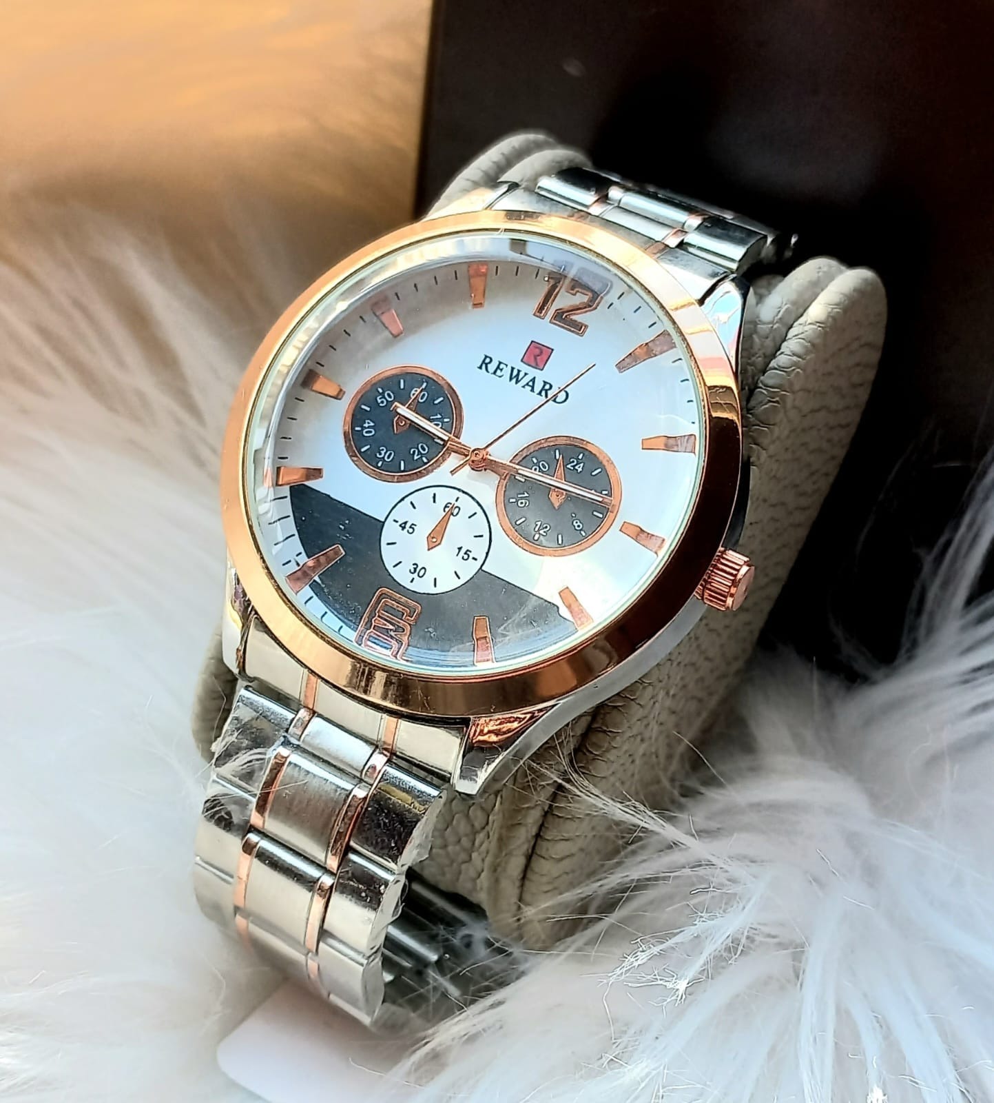 Reward Men’s Watch – Premium Quality, Waterproof
